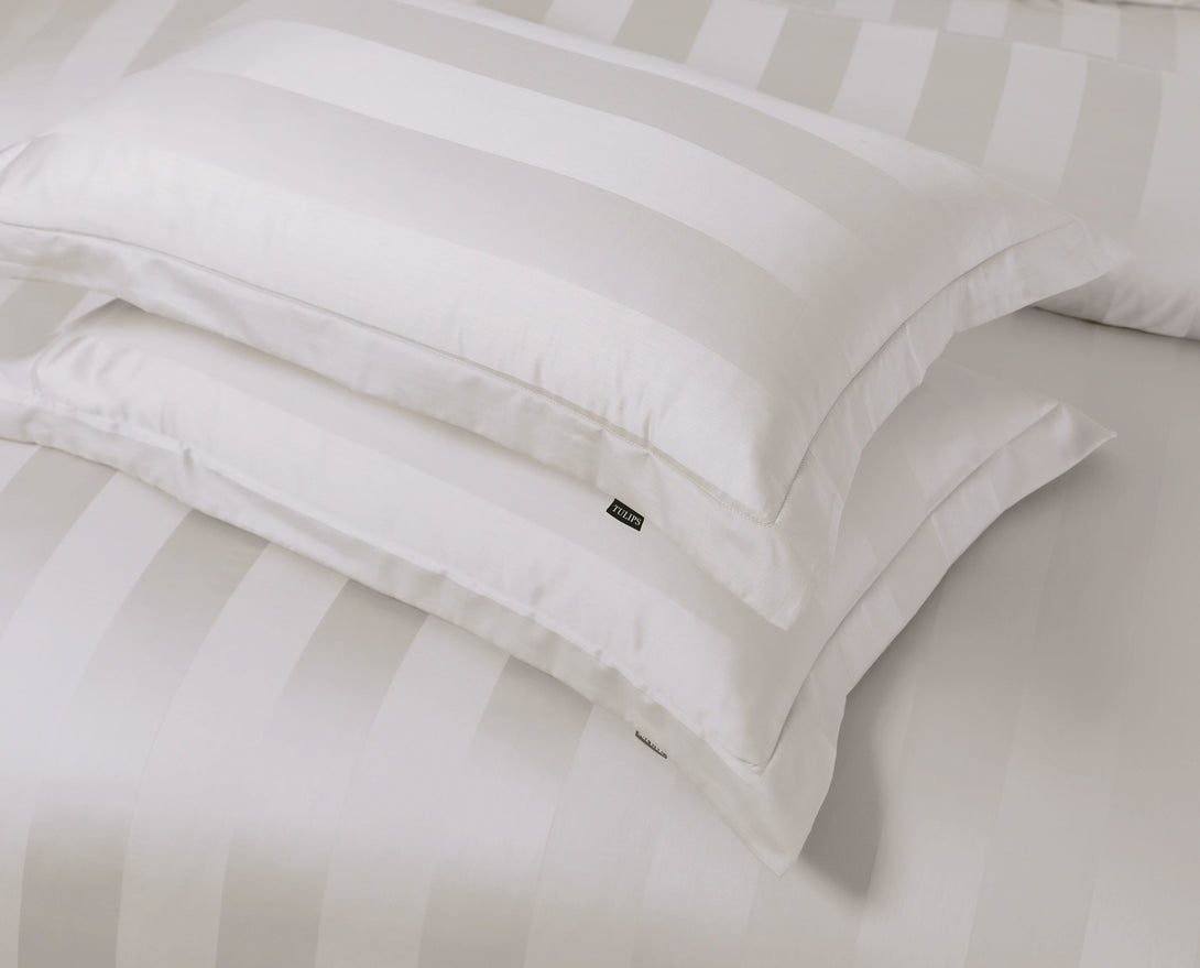 Royal Cream Satin Bed Set Online 
